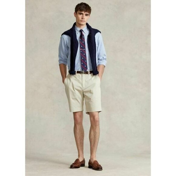 Ralph Lauren Khaki Shorts. Size 42T***FLAWED **** - Picture 1 of 12